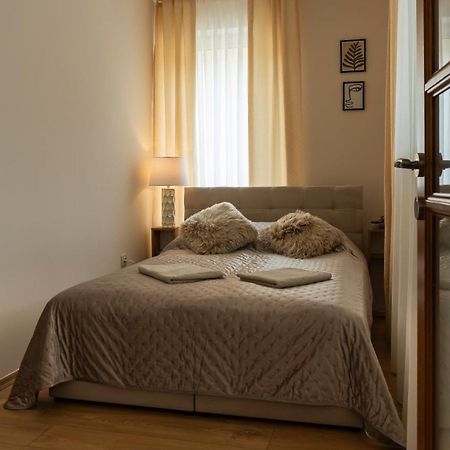 Thermal Irisz Apartman Kiskunhalas Bagian luar foto