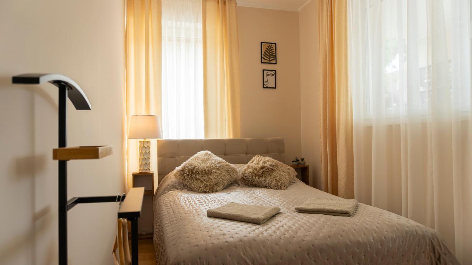 Thermal Irisz Apartman Kiskunhalas Bagian luar foto
